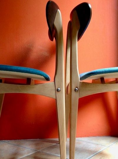 chaises-signees-stella-1950-nos-chairs-fauteuils-dos-a-dos Chaises signées